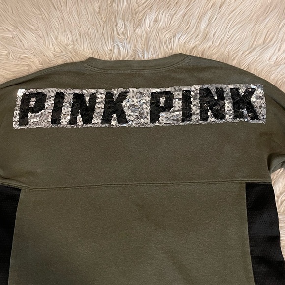 PINK | Sequin | Crewneck Sweatshirt | Green & Black - Picture 10 of 11